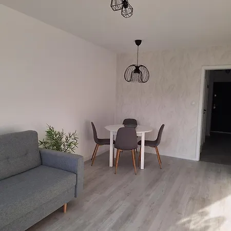 Glam Apartment